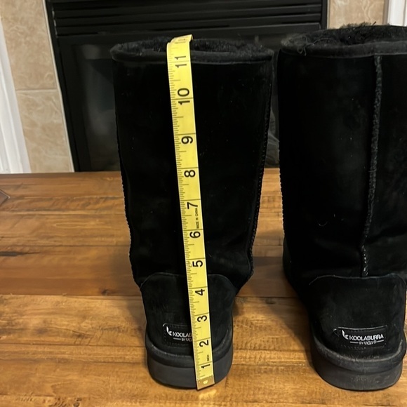 UGG Koolaburra black boots, size 10 - Picture 4 of 10